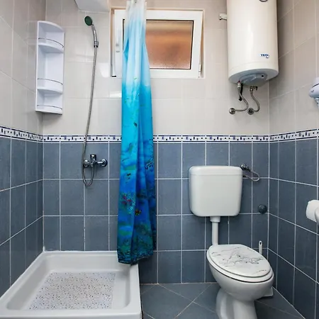 Apartment By The Sea Jezera, Murter - 23192 Jezera