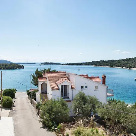 By The Sea Jezera, Murter - 23192 *