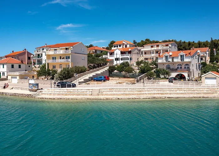 By The Sea - Murter - 23192 * Jezera